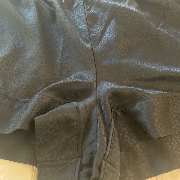 Victoria's Secret Black Animal Print Sleep Shorts - Picture 10 of 10